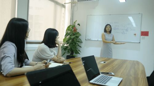 企恩咨询 以口碑为碑，用商学院思维与酒文化赋能企业未来